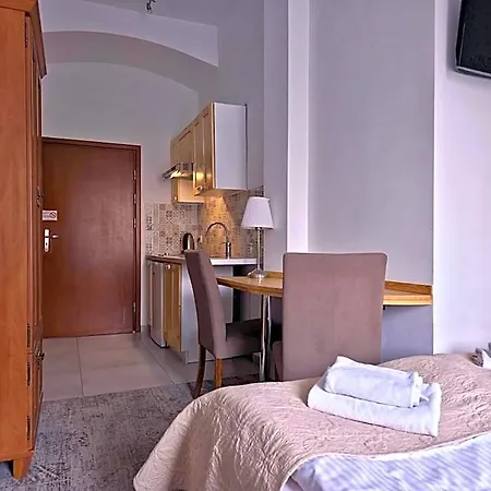 Velvet 3* Познань