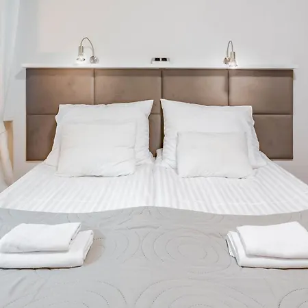 Aparthotel Velvet
